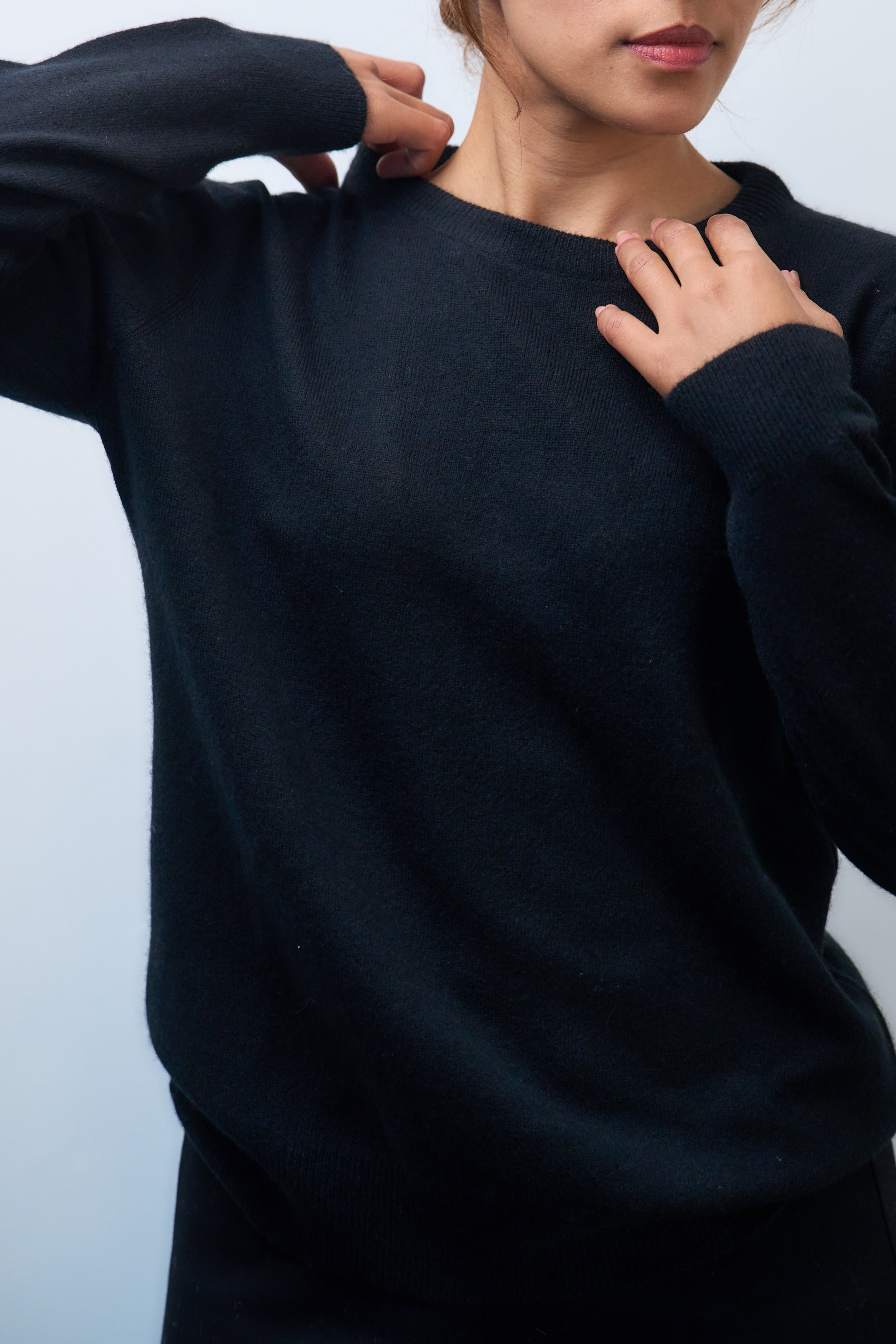 Thumbnail for Black Cashmere pullover 